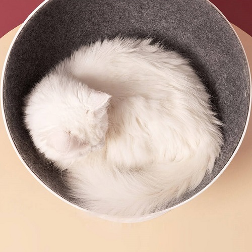Xiaomi Furrytail Cat Boss Rotating Bed White