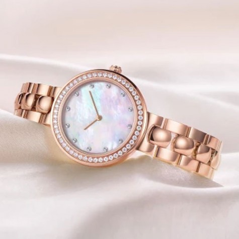 TwentySeventeen Crystal Quartz Watch Gold