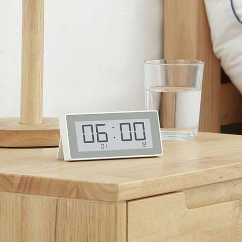 Temperature-Humidity Monitor with Clock