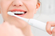 Maintaining Your Teeth White with a Soocare Electric Toothbrush