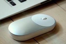 Mi Mouse — a Must Have Accessory for Your Mi Air Laptop