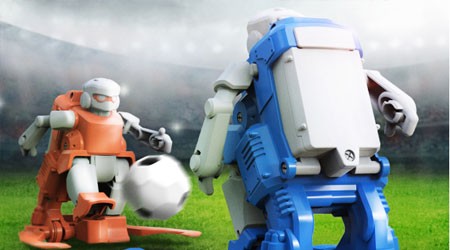 SIMI Soccer Robot – the Toy That Will Never Let Your Child Be Bored