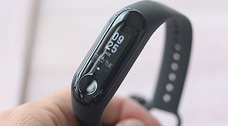 A Few More Tasty Photos of Mi Band 3!