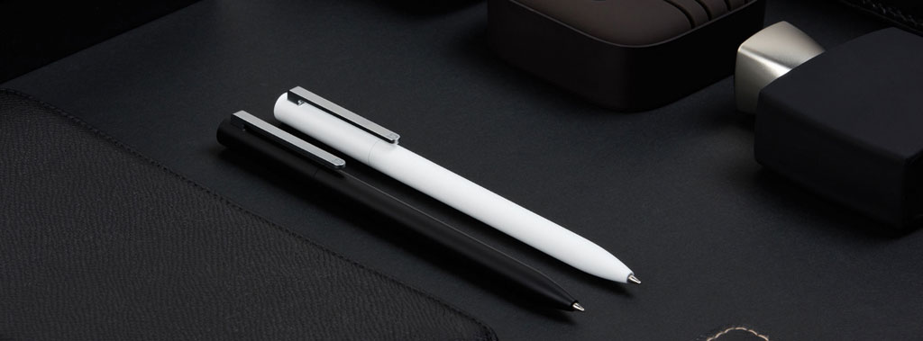 Xiaomi launches Mi Rollerball Pen, Pillow, I-Love-Mi t-shirt and more in  India-Tech News , Firstpost